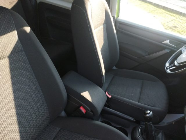 Volkswagen Caddy 2.0 TDI 102 CV Trendline - foto 2 di 4