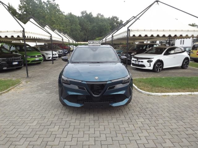 Alfa Romeo Junior 1.2 145 CV Hybrid eDCT6 - foto 2 di 4