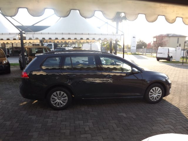 Volkswagen Golf Variant 1.6 TDI 90 CV Business Trendline BlueMot.Tech. - foto 3 di 4