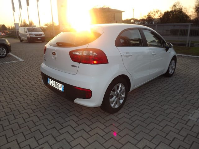 Kia Rio 1.2 CVVT 5p. ECO GPL Active - foto 3 di 4