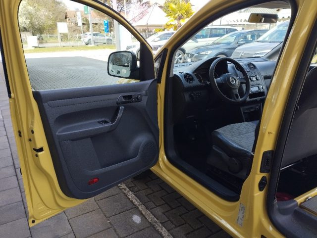 Volkswagen Caddy 1.6 TDI 102 CV 4p. Kombi usato a MASSERANO