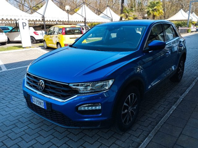 Volkswagen T-Roc 1.0 TSI Style BlueMotion Technology usato a MASSERANO