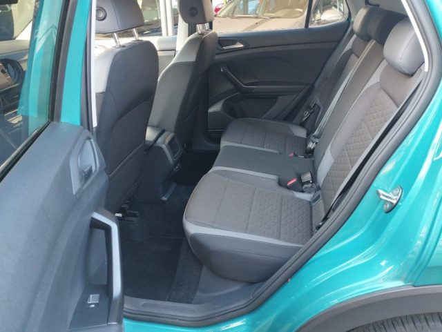 Volkswagen T-Cross 1.0 TSI 110 CV DSG Advanced, del 2022, 63.000 km, in vendita a Masserano (BI)