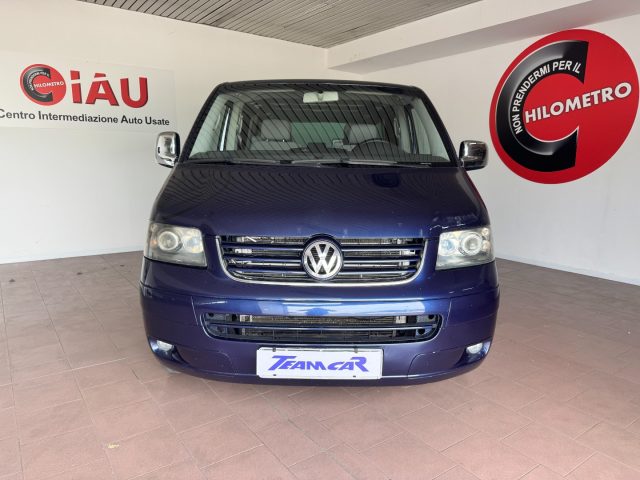 Volkswagen Multivan 2.5 TDI/174CV Comfortline 7 POSTI - foto 2 di 4