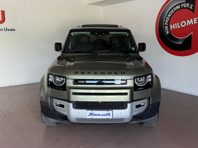 Land Rover Defender 110 3.0l6 400cv AWD FirstEdition Gancio el. Pano - foto 2 di 4
