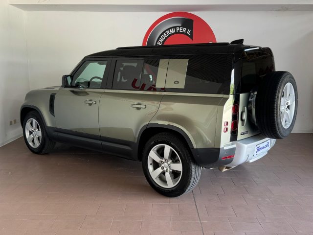 Land Rover Defender 110 3.0l6 400cv AWD FirstEdition Gancio el. Pano - foto 3 di 4
