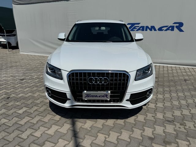 Audi Q5 2.0 TDI 177CV quattro S tronic Business Navi - foto 2 di 4