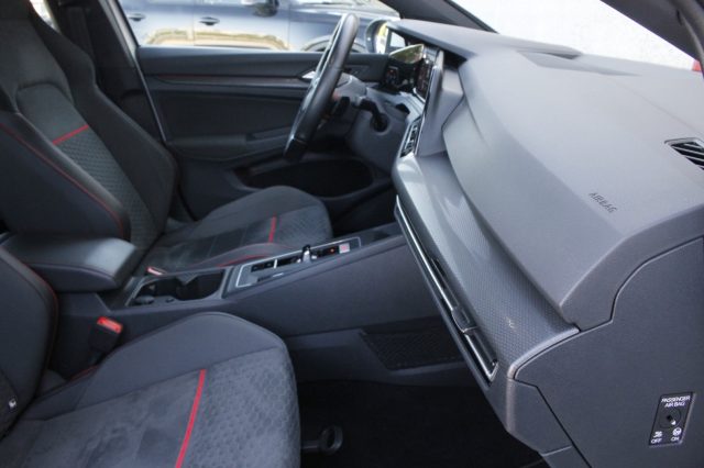 Volkswagen Golf 2.0 TSI GTI DSG Clubsport IQ LIGHT, del 2022, 93.840 km, in vendita a Crocetta Del Montello (TV)