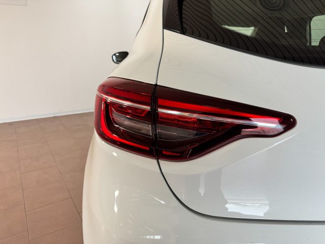 Renault Clio SCe 75 CV Intens Unico Prop. Iva Esp. Ok Neop., del 2020, 64.180 km, in vendita a Crocetta Del Montello (TV)
