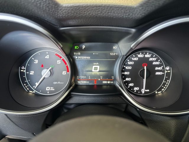 Alfa Romeo Stelvio 2.2 Turbodiesel 180 CV AT8 Super usato a CROCETTA DEL MONTELLO