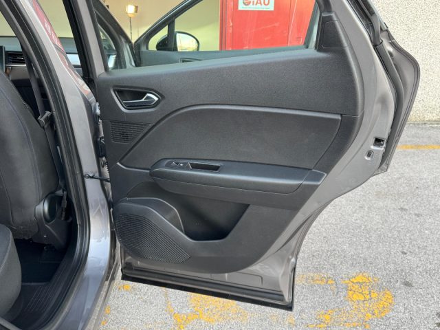 Renault Captur Blue dCi 115 CV EDC Business Unicop. Ok Neopat. usato a CROCETTA DEL MONTELLO