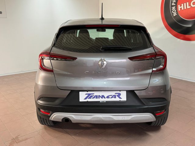 Renault Captur Blue dCi 115 CV EDC Business Unicop. Ok Neopat. - foto 4 di 4