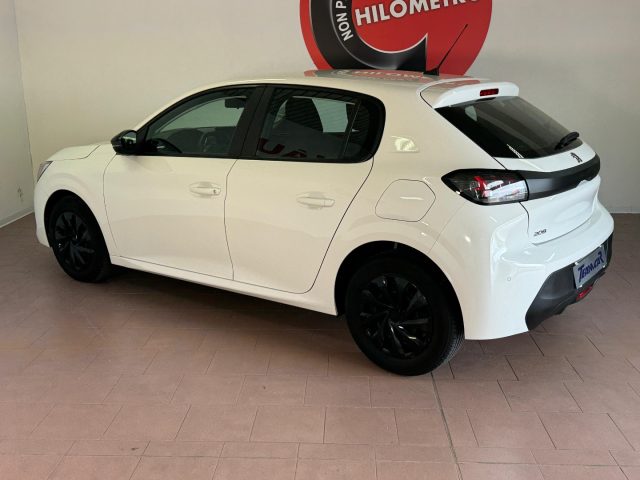 Peugeot 208 PureTech Allure Unicoprop. IVA esposta OK.Neop usato a CROCETTA DEL MONTELLO