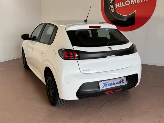 Peugeot 208 PureTech Allure Unicoprop. IVA esposta OK.Neop, del 2022, 29.400 km, in vendita a Crocetta Del Montello (TV)
