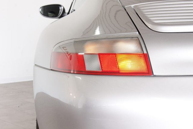 Porsche 911 Carrera Coupé 996 TETTO/ASI/MOTORE CON 60000KM, del 2001, 224.990 km, in vendita a Crocetta Del Montello (TV)