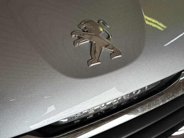 Peugeot 2008 1� serie BlueHDi 100 Allure OK Neopatentati usato a CROCETTA DEL MONTELLO