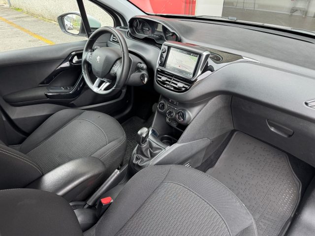Peugeot 208 PureTech Navi Unicoprop. Iva esposta, Ok Neopat. usato a CROCETTA DEL MONTELLO