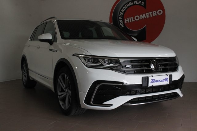 Volkswagen Tiguan 1.5 TSI 150CV DSG IQ.LIGHT R-Line Unicoprop. - foto 3 di 4