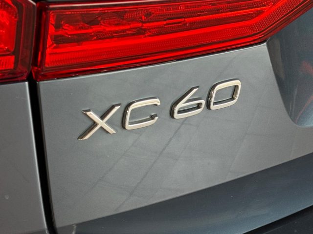 Volvo XC60 T6 Plug-in Hybrid AWD Inscription PELLE/TETTO, del 2022, 135.784 km, in vendita a Crocetta Del Montello (TV)