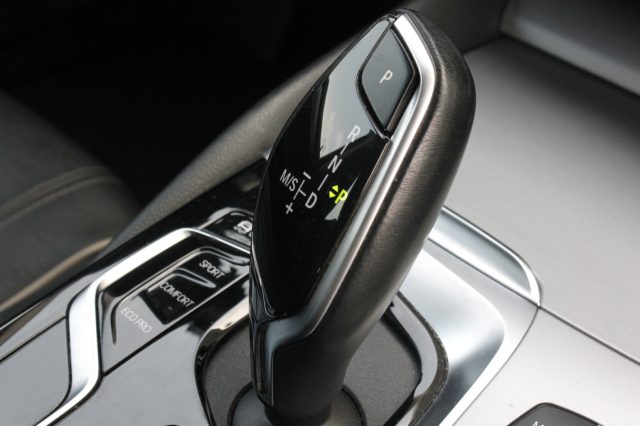 BMW 520 d 48V xDrive Touring Business UNICOPROP. PELLE., del 2021, 99.104 km, in vendita a Crocetta Del Montello (TV)