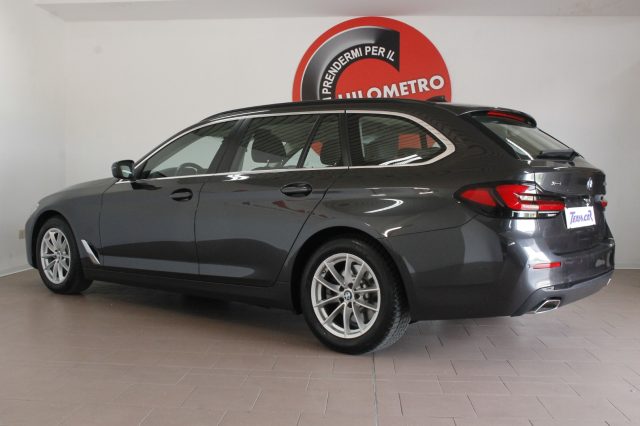 BMW 520 d 48V xDrive Touring Business UNICOPROP. PELLE. - foto 3 di 4