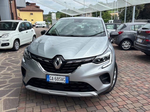Renault Captur TCe 100 CV Zen - foto 2 di 4