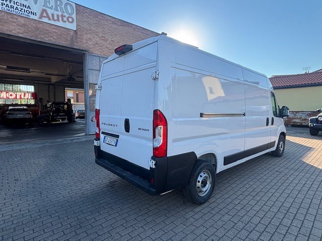 Peugeot Boxer 35 2.2 BlueHDi 140 S&S L3H2 Furgone - foto 3 di 4