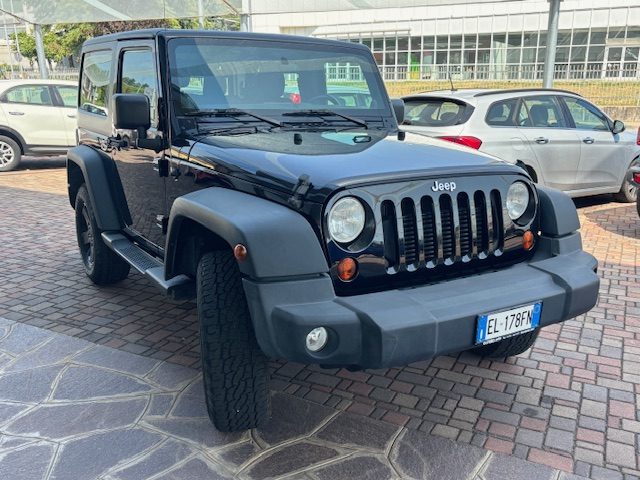 Jeep Wrangler 2.8 CRD DPF Sahara - foto 3 di 4