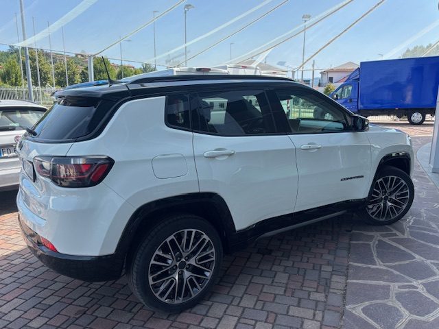 Jeep Compass 1.5 Turbo T4 130 CV MHEV 2WD Summit - foto 4 di 4