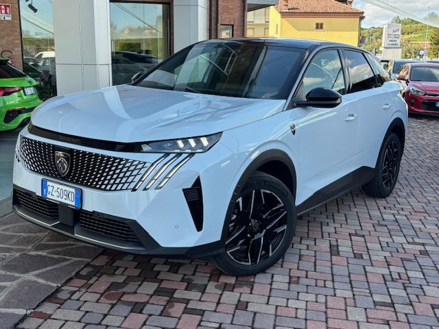 Peugeot 3008 Hybrid 145 e-DCS6 GT usato a GUARENE