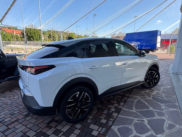 Peugeot 3008 Hybrid 145 e-DCS6 GT - foto 4 di 4