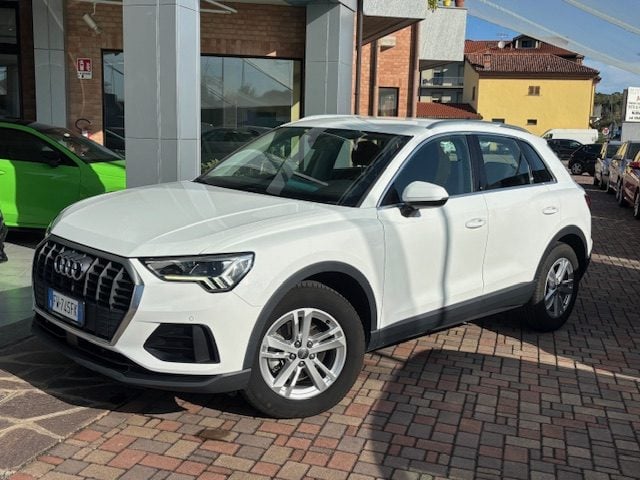 Audi Q3 35 TDI S tronic Business usato a GUARENE