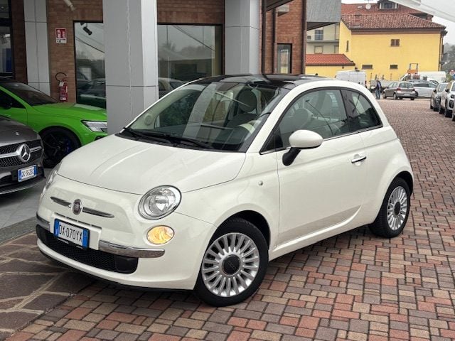 Fiat 500 1.2 Lounge, del 2009, 82.000 km, in vendita a Guarene (CN)