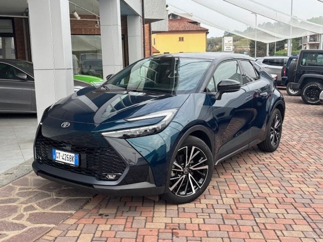 Toyota C-HR 2.0 Hybrid E-CVT Lounge, del 2024, 51.000 km, in vendita a Guarene (CN)