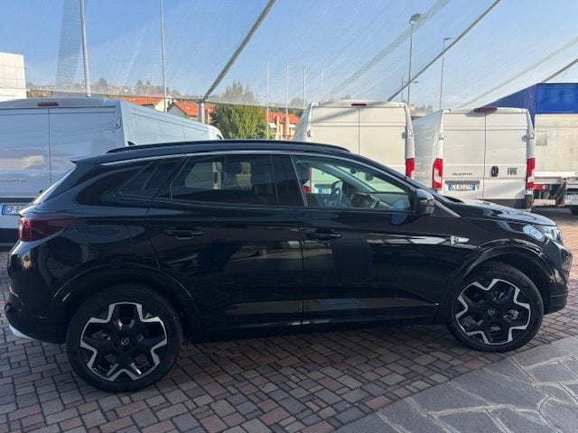 Opel Grandland 1.2 Turbo 12V 130 CV aut. Ultimate - foto 4 di 4