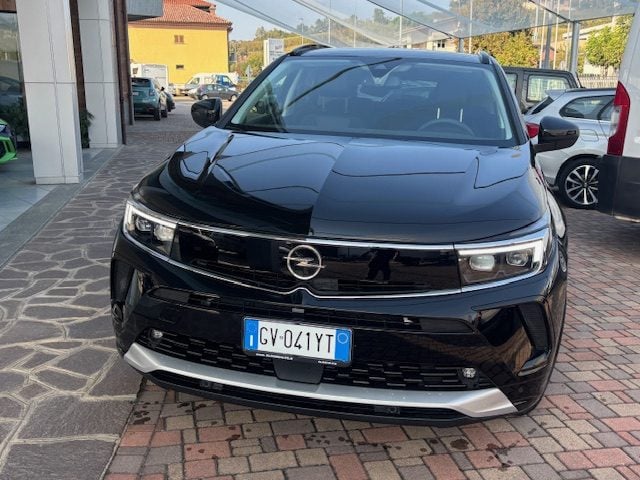 Opel Grandland 1.2 Turbo 12V 130 CV aut. Ultimate - foto 2 di 4