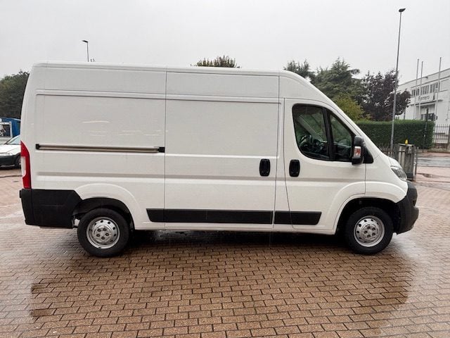 Citroen Jumper 33 BlueHDi 140 S&S PM-TM Furgone - foto 4 di 4