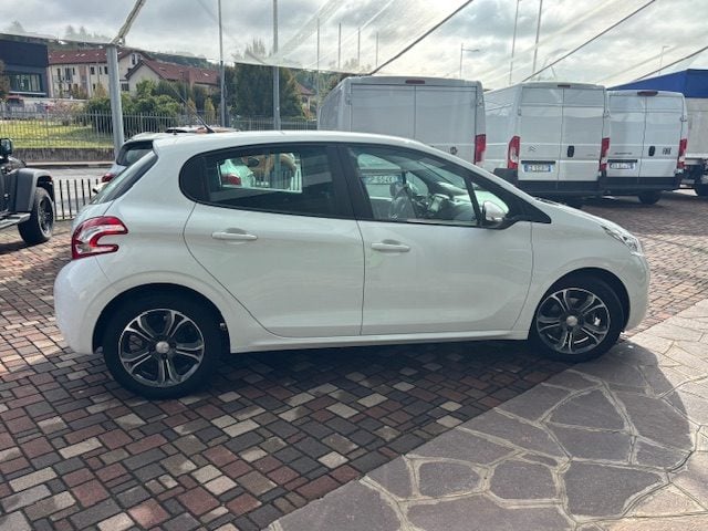 Peugeot 208 1.4 8V HDi 68CV 5p. Active - foto 4 di 4