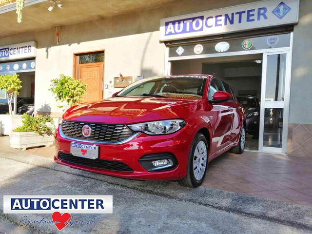 Fiat Tipo 1.4 4 porte Easy - foto 3 di 4