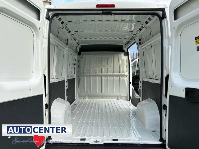 Peugeot Boxer 330 2.0 BlueHDi 130CV PM-TM Furgone - foto 4 di 4
