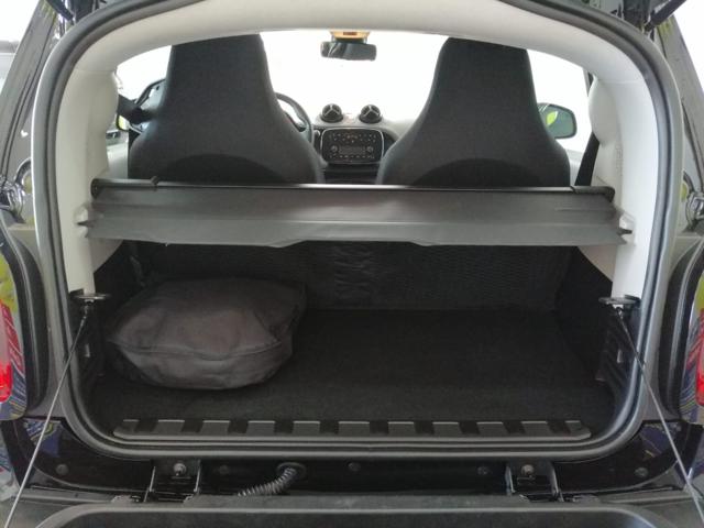 smart forTwo EQ Pure usato a BROLO