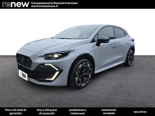 Renault Clio 1.8 full hybrid E-Tech Techno 160cv auto semestrale a MIRANDOLA