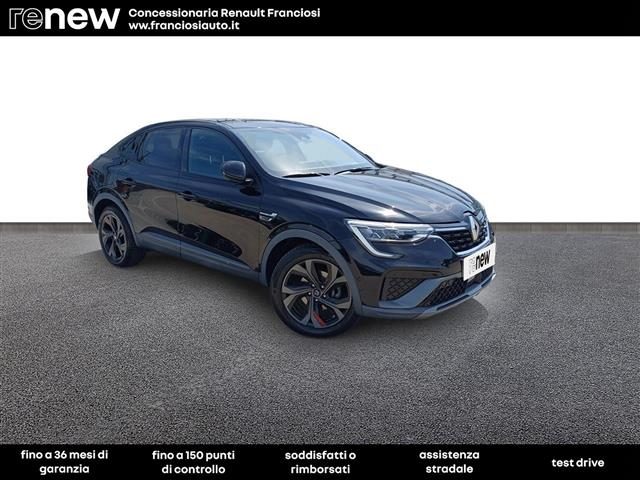 Renault Arkana r.s. line E-TECH Hybrid 145 - foto 4 di 4