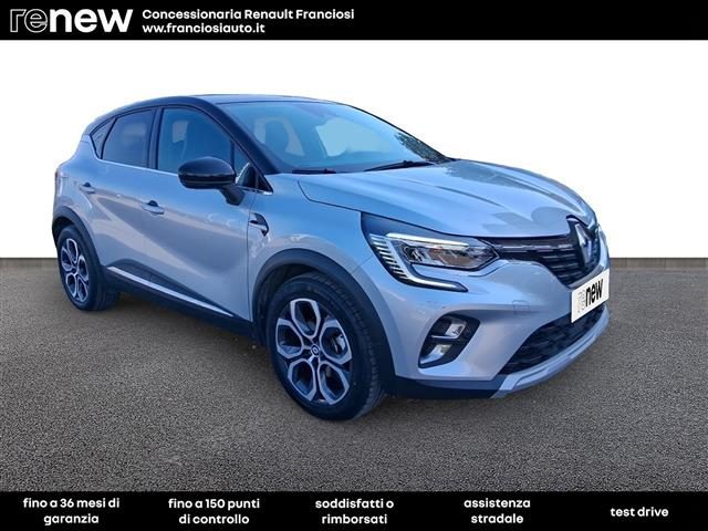 Renault Captur E-TECH Hybrid 145 TECHNO - foto 2 di 4