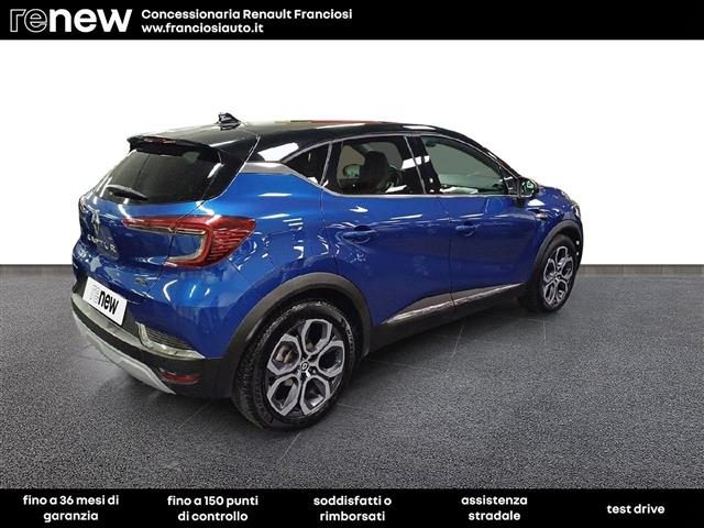 Renault Captur E-TECH Hybrid 145 FAST TRACK 2023 - foto 3 di 4