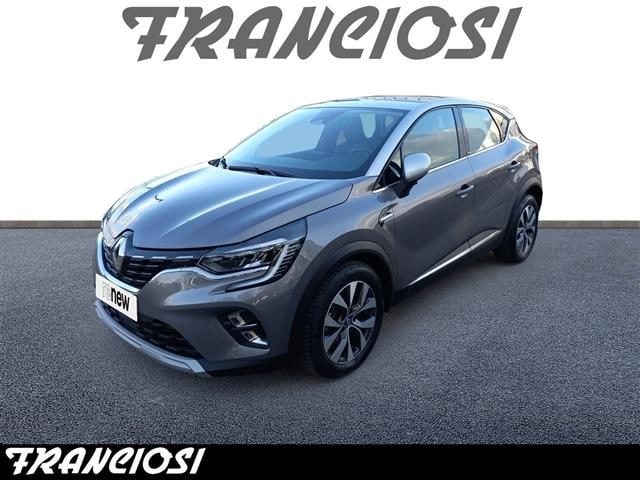 Renault Captur E-TECH Plug-In Hybrid 160 INTENS, del 2020, 51.200 km, in vendita a Mirandola (MO)