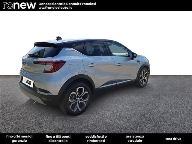 Renault Captur TCE 90 TECHNO - foto 4 di 4