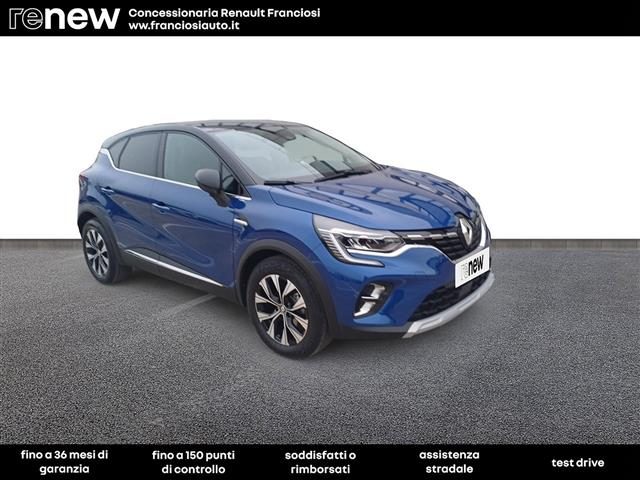 Renault Captur TCE 100 GPL TECHNO 2023 - foto 2 di 4