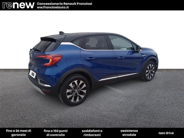 Renault Captur TCE 100 GPL TECHNO 2023 - foto 4 di 4