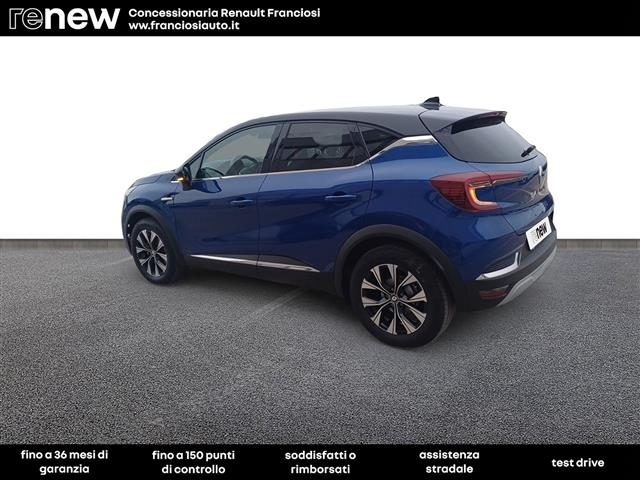 Renault Captur TCE 100 GPL TECHNO 2023 - foto 3 di 4